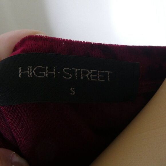 High Street Karma Velvet Graphic T Shirt Tee Small - Picture 7 of 8